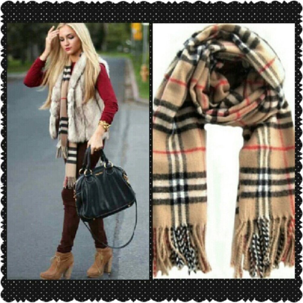 ✨HP✨Plaid & Floral Flannel Scarf✨